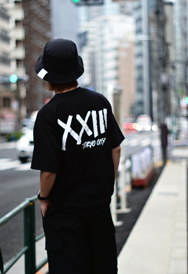 C'est Vingt-Trois TOKYO CITY TEE 【BLACK】