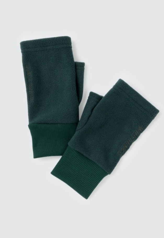 WILD THINGS FLEECE HANDWARMER