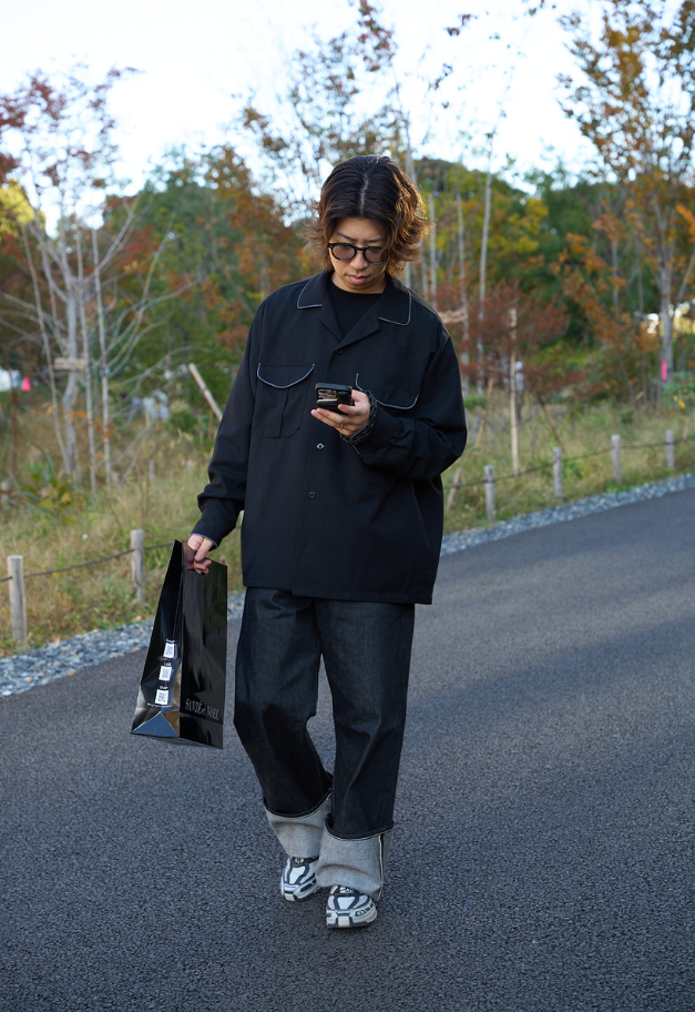 beautiful people selvedge denim square big blouson【black/indigo】