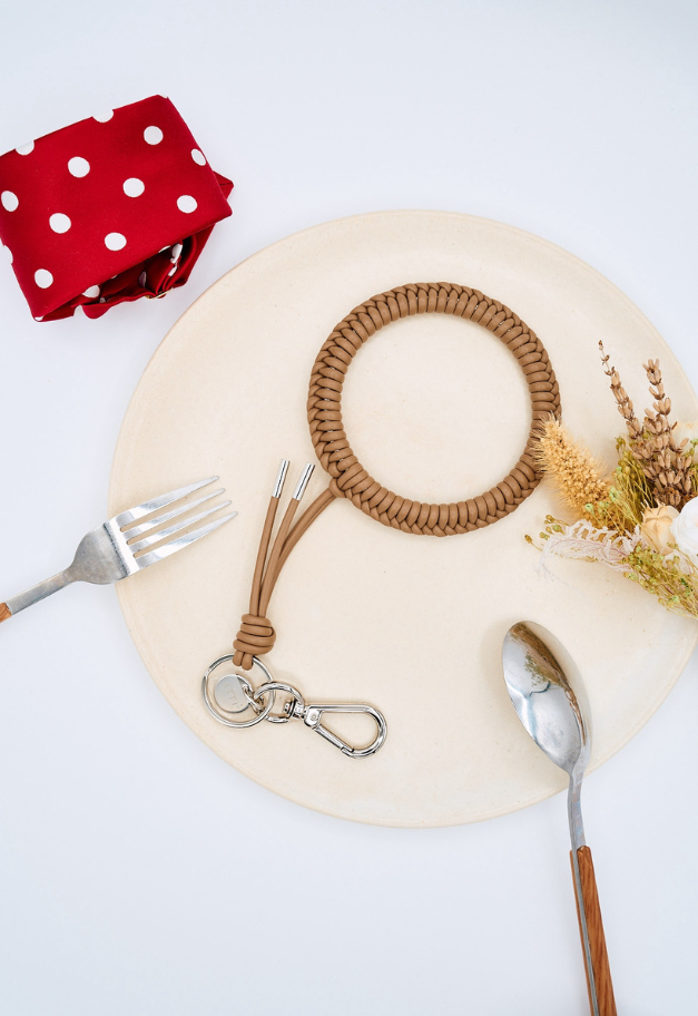 ITTI CRISTY KNOT WRIST CIRCLE CHARM / RAPTO JP