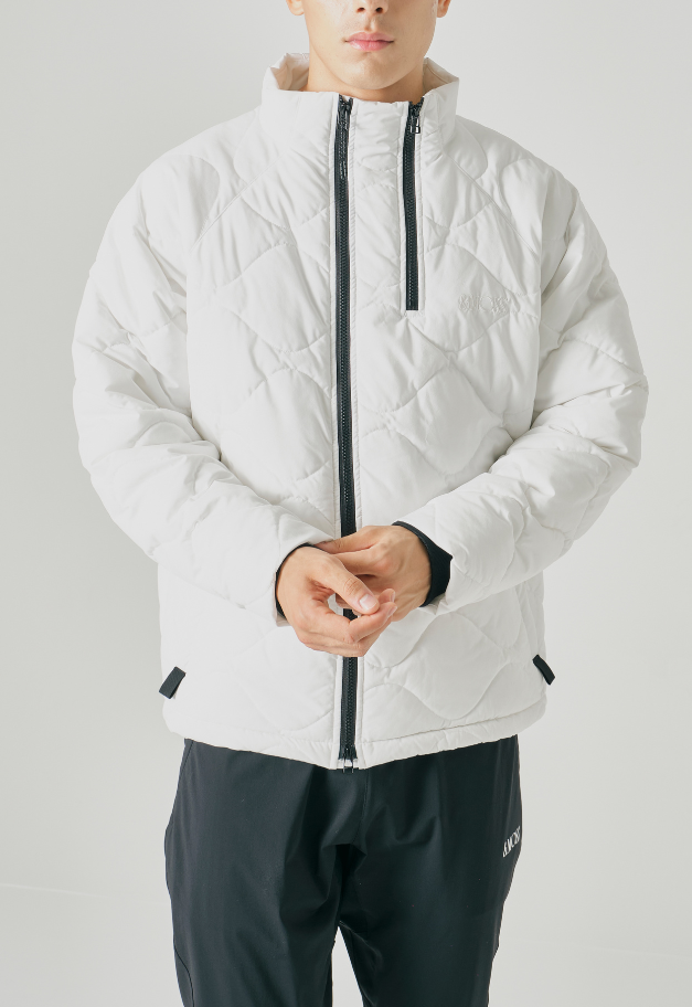 &MOSS 2WAY MATTE STRETCH QUILTED JACKET【BLACK/WHITE】