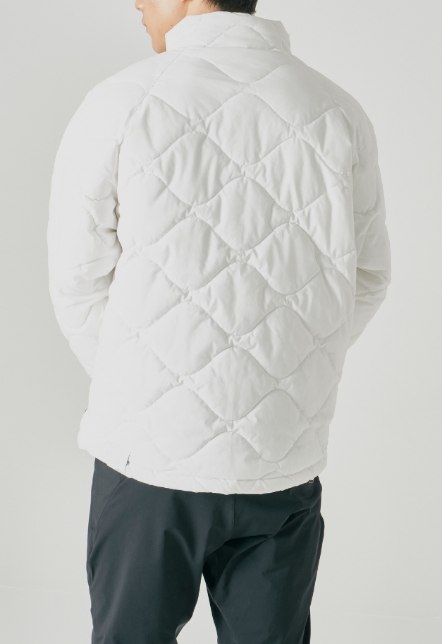 &MOSS 2WAY MATTE STRETCH QUILTED JACKET【BLACK/WHITE】