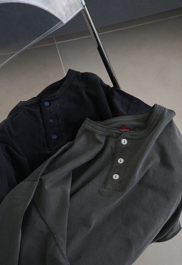 Healthknit Henleyneck S/S Tee(Sulfur dye)