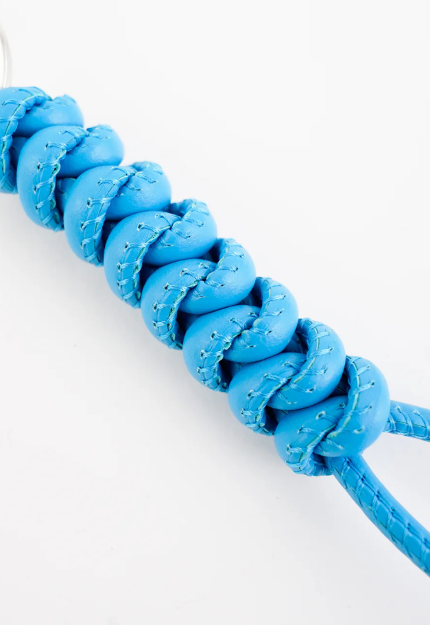 ITTI CRISTY SNAKE KNOT CHARM/STCOW