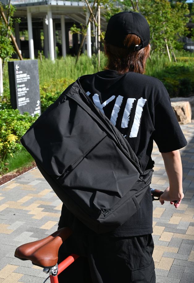 SML【JUDE】HELMET SHOULDER BAG【残り各1点 BLACK/L.GRAY】