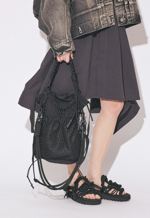 beautiful people over engineering puff tote【予約商品】