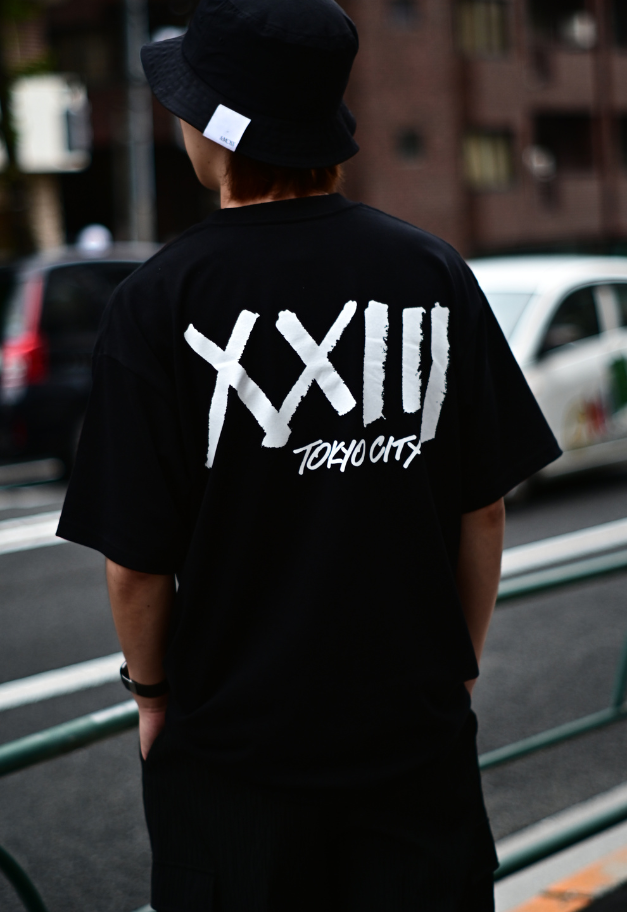 C'est Vingt-Trois TOKYO CITY TEE 【BLACK】