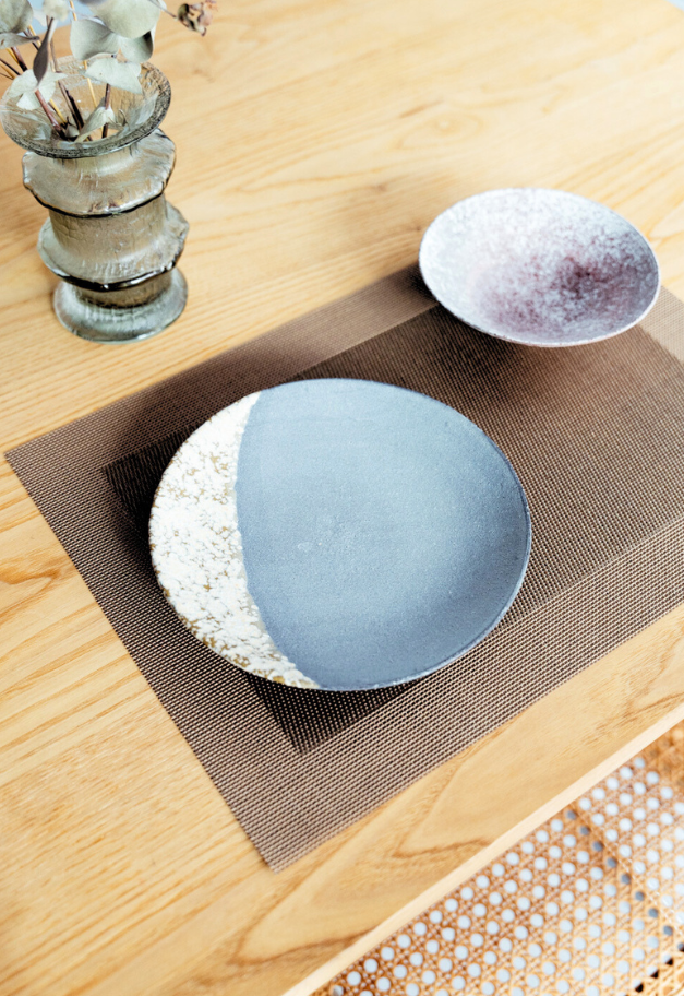 ヤマ庄陶器 ShigarakiMingei 20.5cm plate【GRAY/MUSTARD】