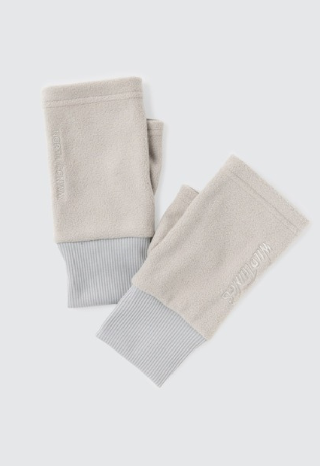 WILD THINGS FLEECE HANDWARMER