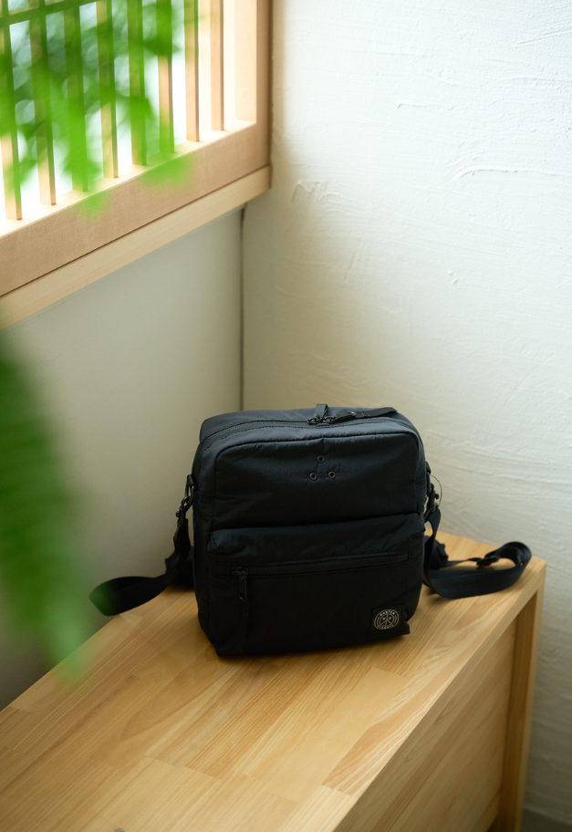 PORTER CLASSIC SHEEN NYLON NEWTON MINI SHOULDER BAG【残1点】