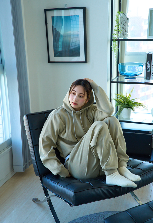 ◆[バイバック保証] &MOSS 【クーポン割引】COMFORT KNIT SHORT HOODIE(W)