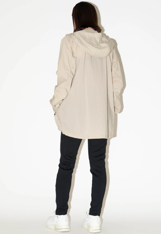 &MOSS STRETCH HOODED JACKET【残り1点 BEIGE (UNISEX)】