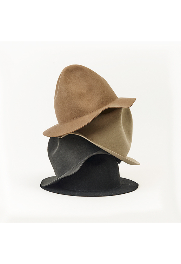 SUBLIME TRAVELL MT.FELT HAT【残りMOCA 1点/CHARCOAL 1点/BLACK 1点/OFF BEIGE 2点】