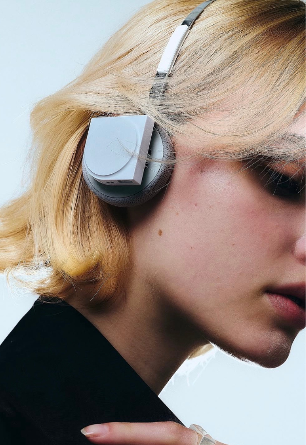 km5 Lightwear Headphones Hp1