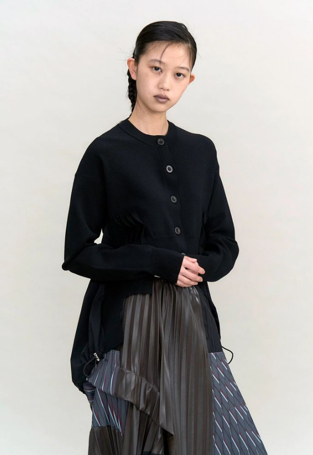 UN3D. PLEATS DOCKING KNIT CD