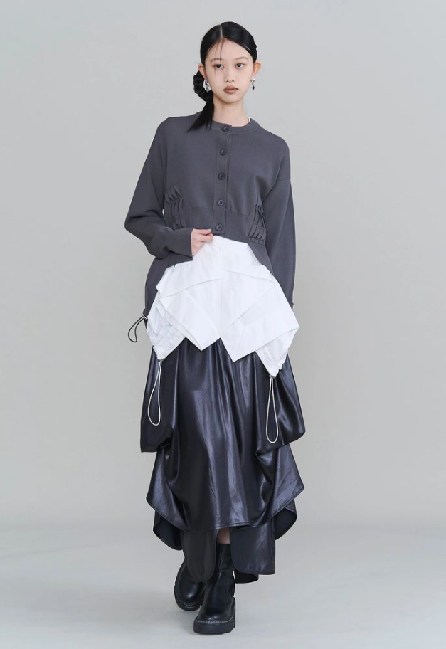 UN3D. PLEATS DOCKING KNIT CD