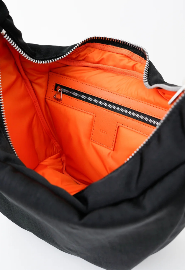 ITTI ANNIE PUFFER TOWN MOON BAG/ACRYLIC CERATO BRIGHT【NEW MATERIAL/予約商品】
