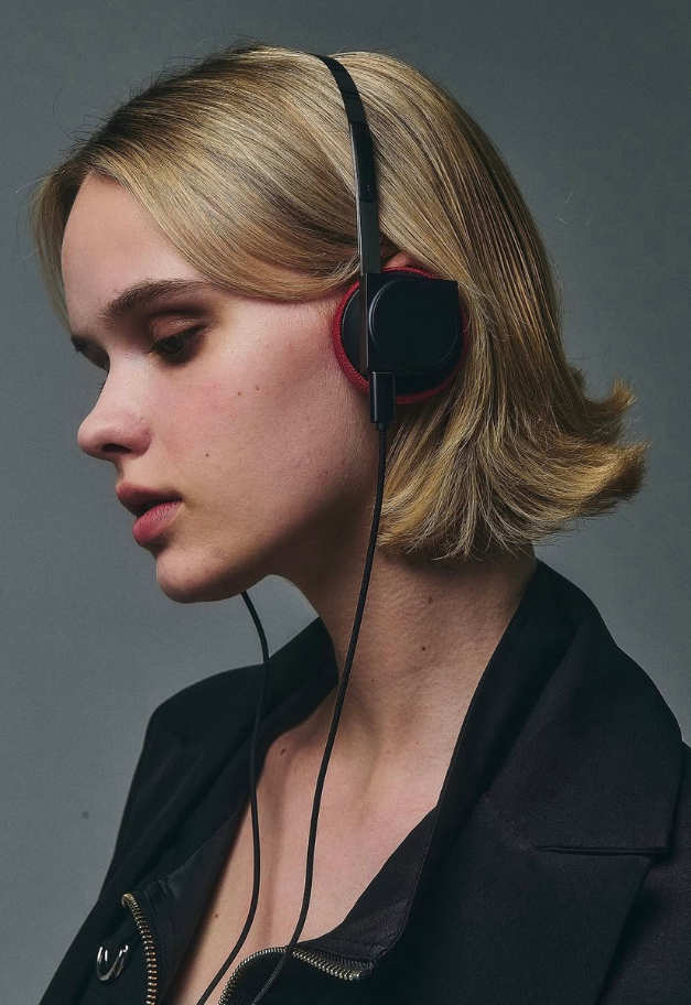 km5 Lightwear Headphones Hp1