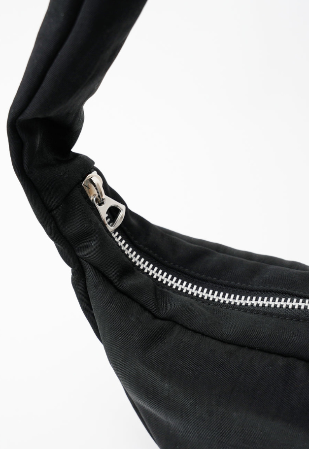 ITTI ANNIE PUFFER MINI MOON BAG/ACRYLIC CERATO BRIGHT【NEW MATERIAL/予約商品】