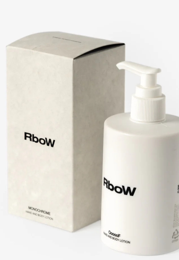 RboW (アールボウ) ハンド＆ボディローション【ウーフ】300ml