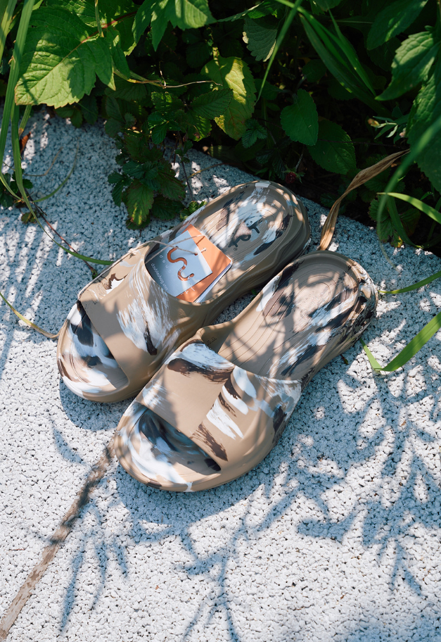 doubleu ULTRA SPORTY SLIDE MARBLE【KHAKI 残り40/41各1点/CARBONE 残り41 1点】