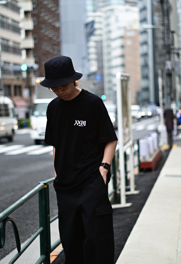 C'est Vingt-Trois TOKYO CITY TEE 【BLACK】