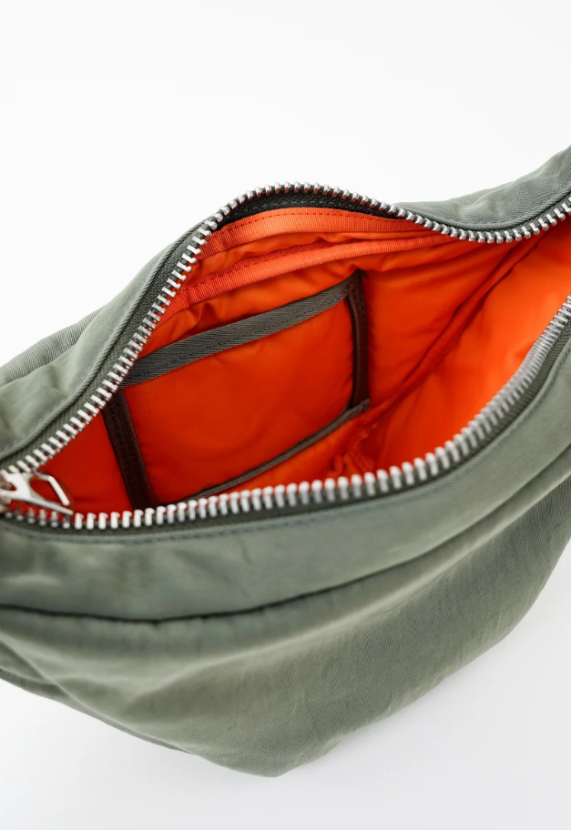 ITTI ANNIE PUFFER MINI MOON BAG/ACRYLIC CERATO BRIGHT【NEW MATERIAL/予約商品】