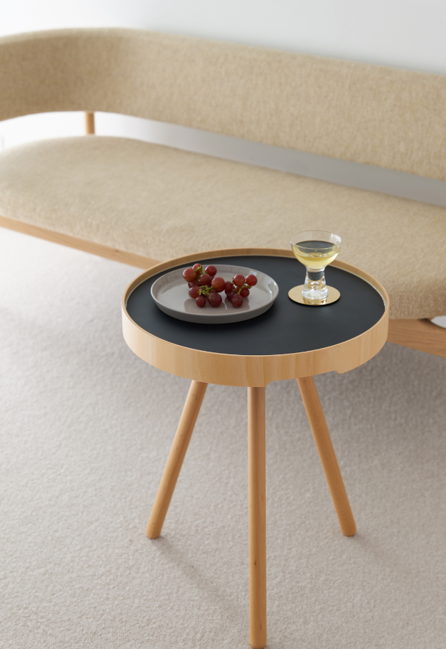 MOHEIM BY TRAY TABLE