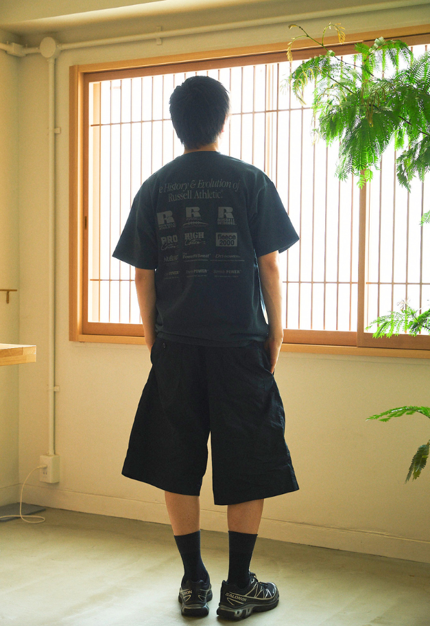 RUSSELL ATHLETIC BOOKSTORE JERSEY S/S Graphic T【UNISEX】