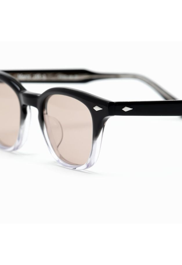 CASU eyewear Mercy 155【残りBlack 1点 / Black Clear 1点】