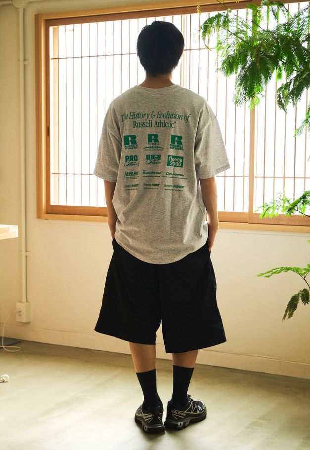 RUSSELL ATHLETIC BOOKSTORE JERSEY S/S Graphic T【UNISEX】