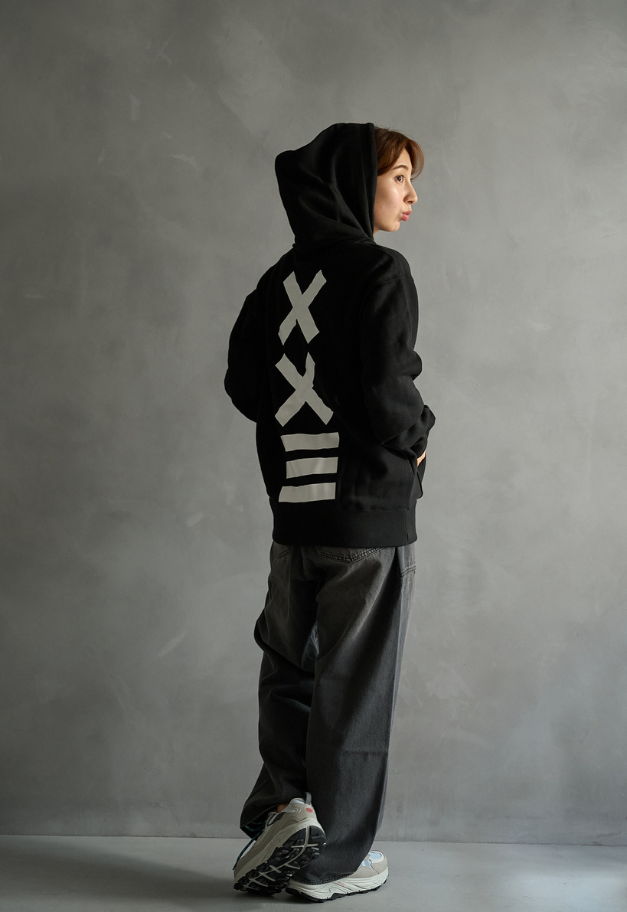 C'est Vingt-Trois CLASSIC LOGO HOODIE 【BLACK】