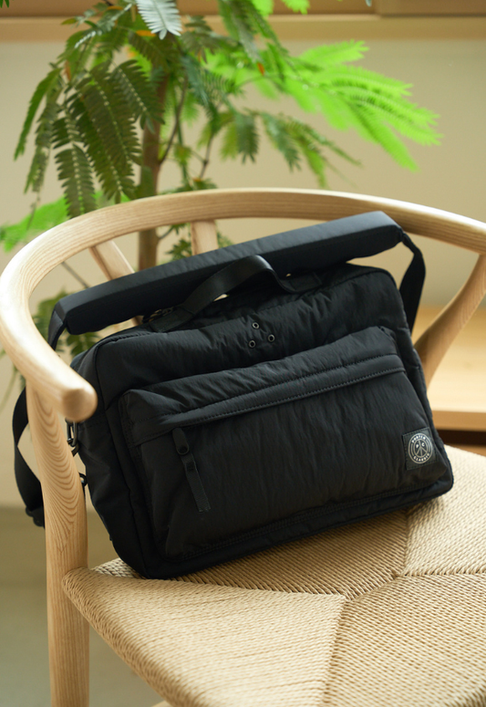 PORTER CLASSIC SHEEN NYLON NEWTON MINI BUSINESS SHOULDER BAG【残1点】