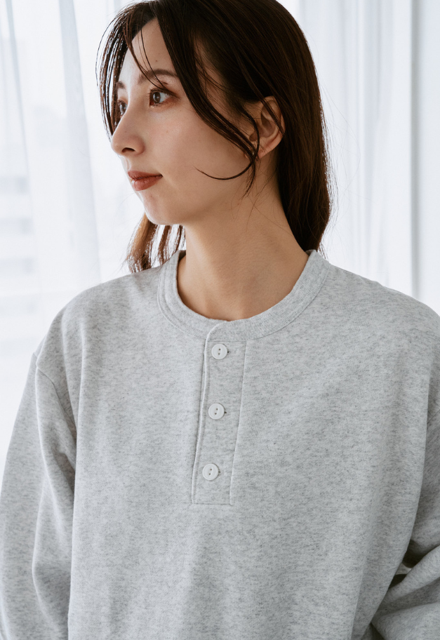 Healthknit×ilwil Unisex Classic Hoodie