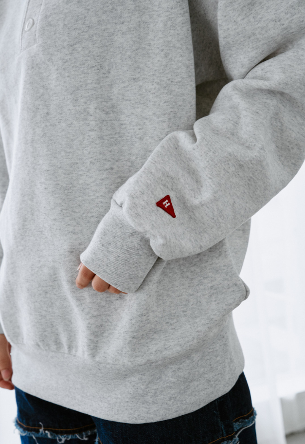 Healthknit×ilwil Unisex Classic Hoodie