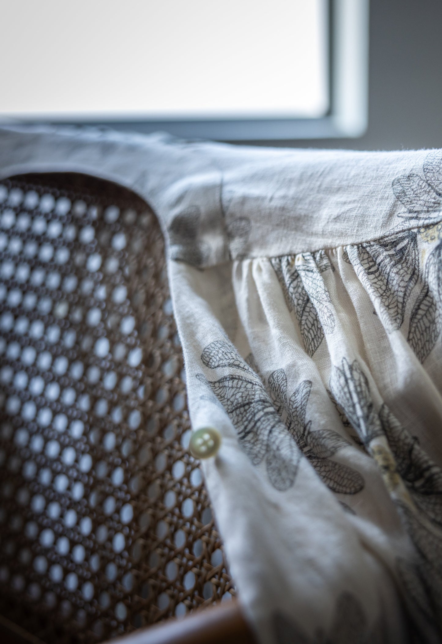 ◆[バイバック保証] drawell LINEN PRINTED V-NECK GAZAR OP【BERGAMOT】
