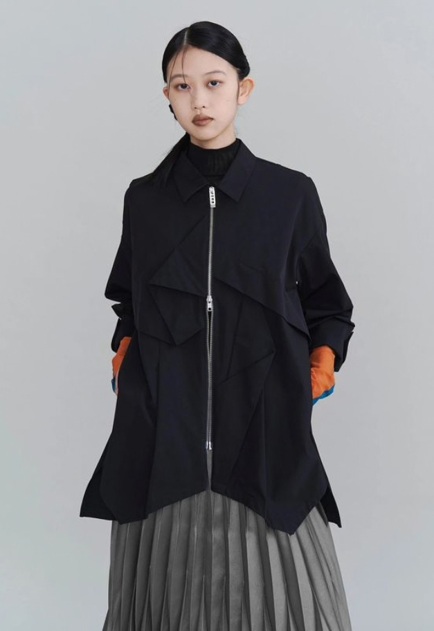 UN3D. ORIGAMI ZIP UP SH