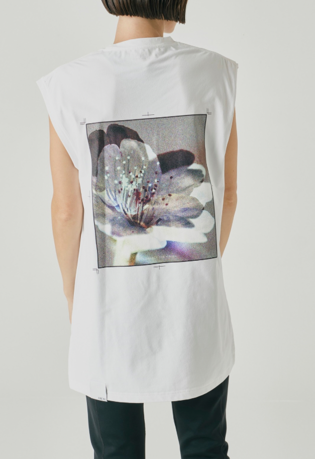 ◆[バイバック保証] &MOSS 【クーポン割引】DRY TOUCH OVERSIZED BACKPRINT NO SLEEVE T-SHIRTS