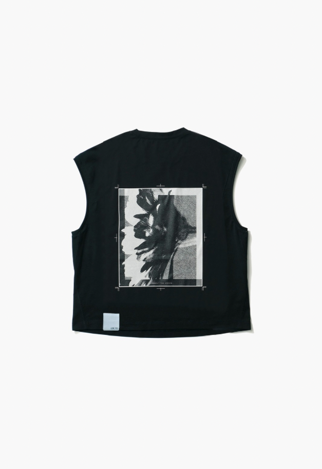 &MOSS 【クーポン割引】SMOOTH TOUCH BACKPRINT CROPPED T-SHIRTS（W）